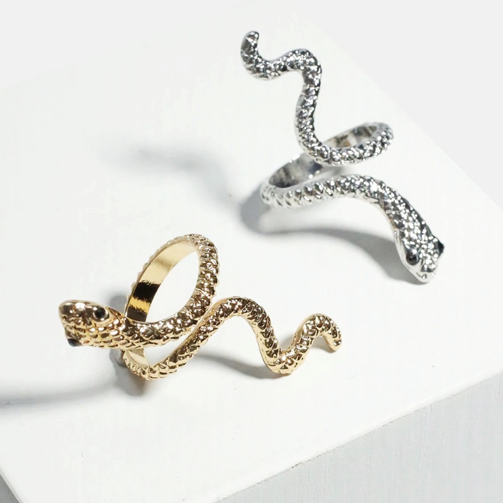 Unique Snake ring cleopatra